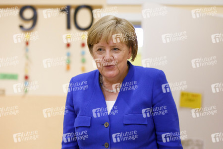 Angela Merkel besucht Caritas Zentrum in Köln