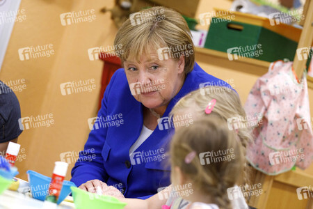 Angela Merkel besucht Caritas Zentrum in Köln