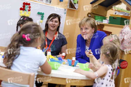Angela Merkel besucht Caritas Zentrum in Köln