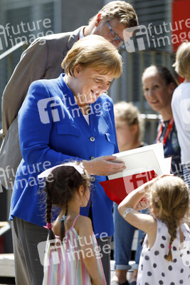 Angela Merkel besucht Caritas Zentrum in Köln