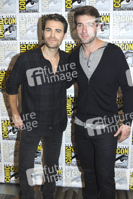 Photocall 'Tell Me a Story', San Diego Comic-Con International 2018