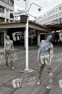 GEEK ART: Zombie-Apokalypse / Zombie Apocalypse Bodypainting