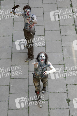 GEEK ART: Zombie-Apokalypse / Zombie Apocalypse Bodypainting