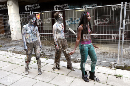 GEEK ART: Zombie-Apokalypse / Zombie Apocalypse Bodypainting