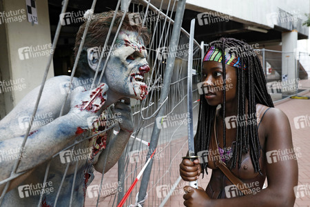 GEEK ART: Zombie-Apokalypse / Zombie Apocalypse Bodypainting