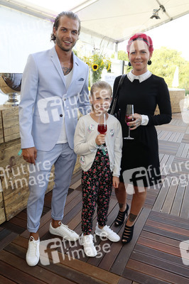 Glow & Glory Charity Dinner by Cornelia Poletto in Delingsdorf