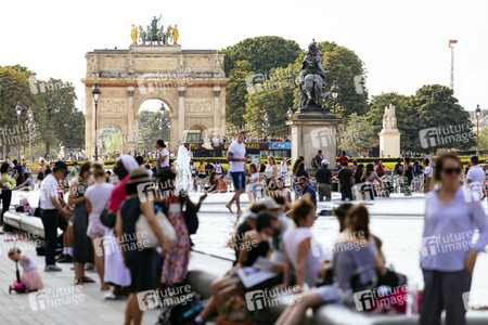 Palais du Louvre in Paris