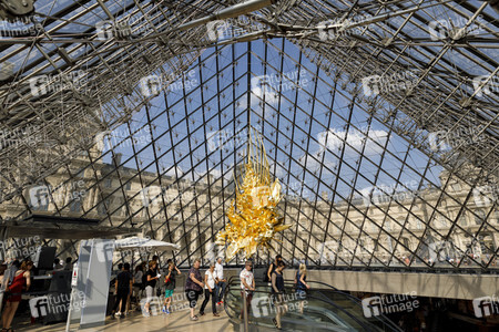 Palais du Louvre in Paris