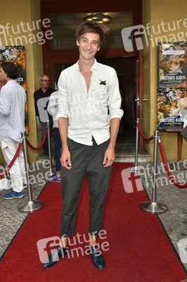 Filmpremiere 'Finsteres Glück' in Berlin