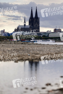 Symbolfoto Niedrigwasser