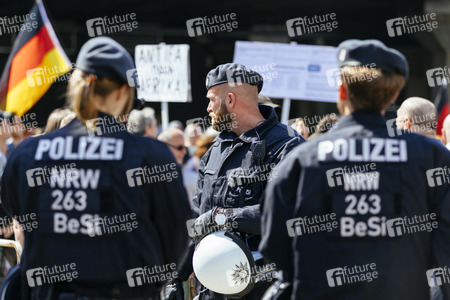Symbolfoto Polizei-Überstunden