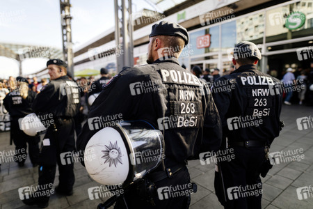 Symbolfoto Polizei-Überstunden
