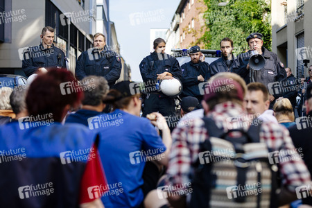 Symbolfoto ziviler Ungehorsam