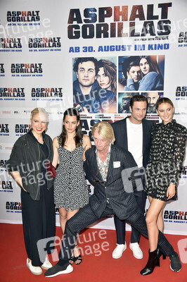 Filmpremiere 'Asphaltgorillas' in Berlin