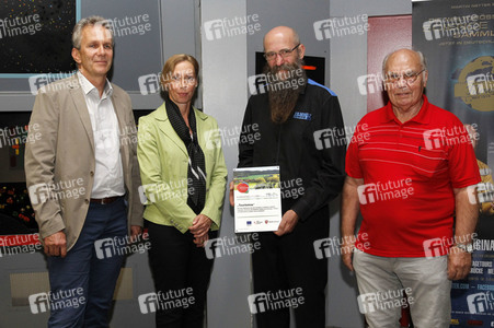 Übergabe von EU-Fördergeldern für Star Trek Museum in Bad Münder