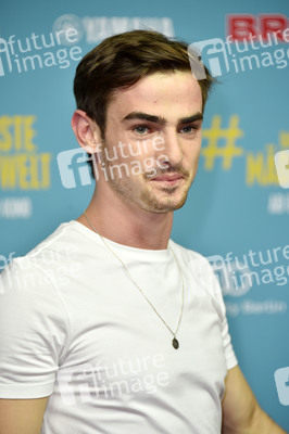 Filmpremiere 'Das schönste Mädchen der Welt' in Berlin