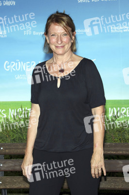 Filmpremiere 'Grüner wird's nicht, sagte der Gärtner und flog davon' in Berlin