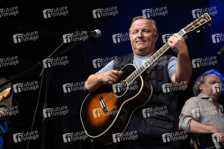 Filmpremiere 'Gundermann' in Berlin