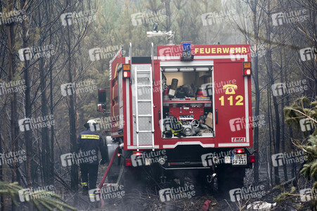 Waldbrandbekämpfung bei Treuenbrietzen