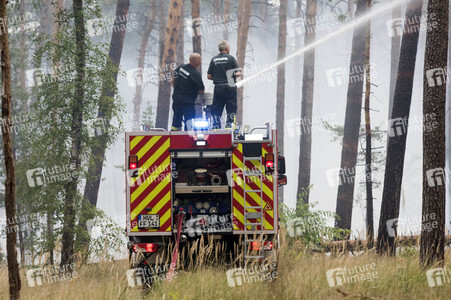 Waldbrandbekämpfung bei Treuenbrietzen
