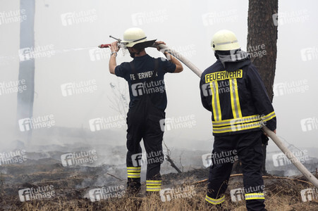 Waldbrandbekämpfung bei Treuenbrietzen
