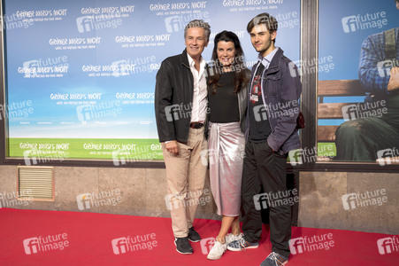 Filmpremiere 'Grüner wird's nicht, sagte der Gärtner und flog davon' in München