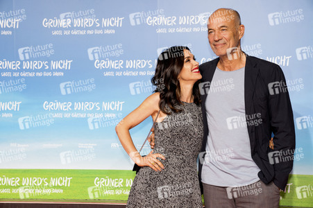 Filmpremiere 'Grüner wird's nicht, sagte der Gärtner und flog davon' in München