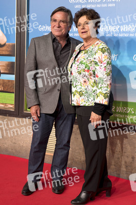 Filmpremiere 'Grüner wird's nicht, sagte der Gärtner und flog davon' in München