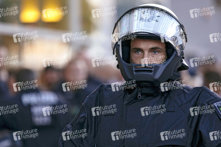 Symbolfoto Polizei-Überstunden