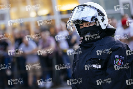 Symbolfoto Polizei-Überstunden