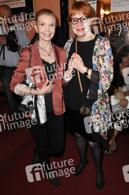 Theaterpremiere 'Landeier - Bauern suchen Frauen' in München