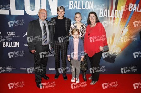 Filmpremiere 'Ballon' in Berlin