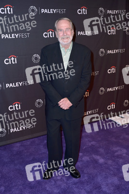 Serienscreening 'The Cool Kids' in Beverly Hills