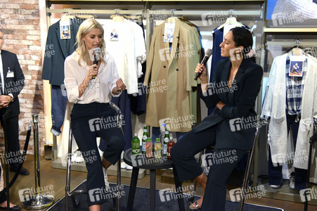 Late-Night Shopping Event mit Lena Gercke in Düsseldorf