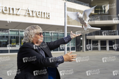 Photocall 'The Armed Man: A Mass for Peace' in Berlin