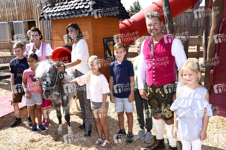 Eröffnung von Equilaland in München