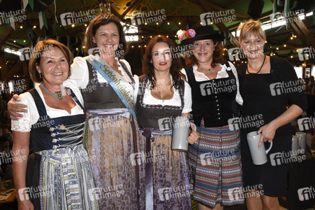 Im Volkssängerzelt bei der Eröffnung vom Oktoberfest 2018 in München