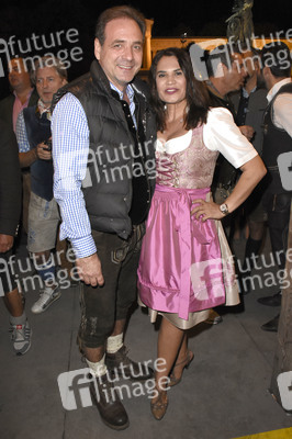 In Käfers Wiesn-Schänke bei der Eröffnung vom Oktoberfest 2018 in München