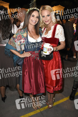 In Käfers Wiesn-Schänke bei der Eröffnung vom Oktoberfest 2018 in München