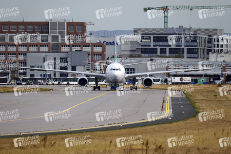 Symbolfoto Flughafen