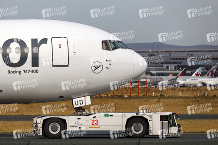 Symbolfoto Flughafen