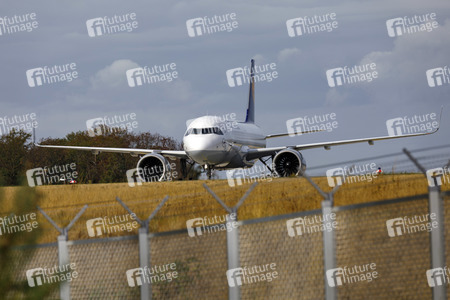 Symbolfoto Flughafen