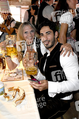 In Käfers Wiesn-Schänke beim Oktoberfest 2018 in München