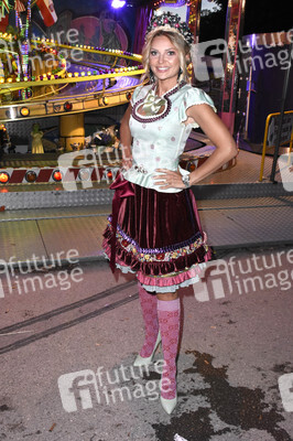 Almauftrieb in Käfers Wiesn-Schänke auf dem Oktoberfest 2018 in München