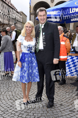 Oktoberfest Trachten- und Schützenzug 2018 in München