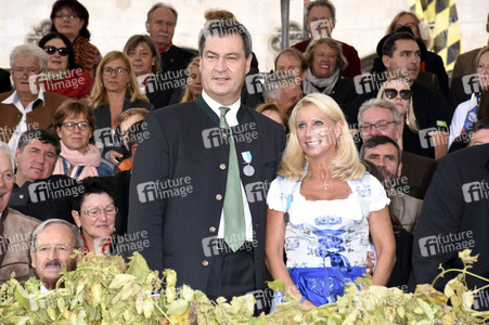 Oktoberfest Trachten- und Schützenzug 2018 in München