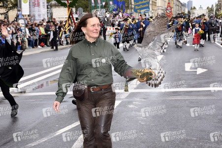 Oktoberfest Trachten- und Schützenzug 2018 in München