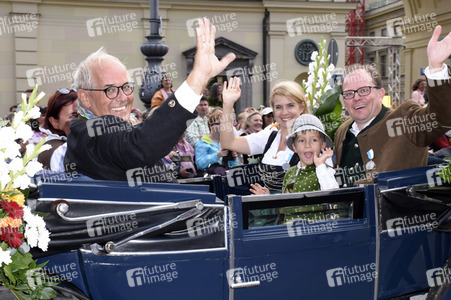 Oktoberfest Trachten- und Schützenzug 2018 in München