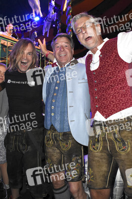 Gute Laune TV Wiesn-Treff im Marstall Festzelt auf dem Oktoberfest 2018 in München