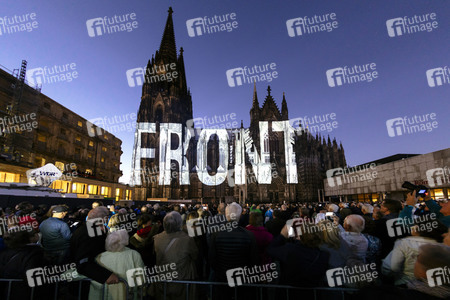 Lichtspektakel 'Dona Nobis Pacem' in Köln